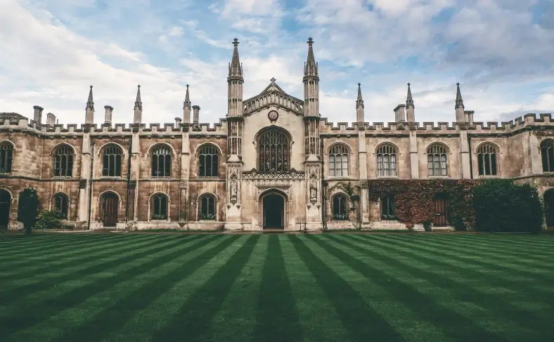 На изображении, Оксфордский университет, Лондон Гарри Поттера