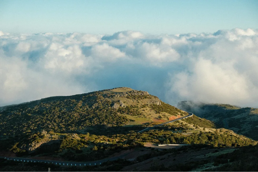 Маршрут на гору Pico do Arieiro, фото Caspi Tours